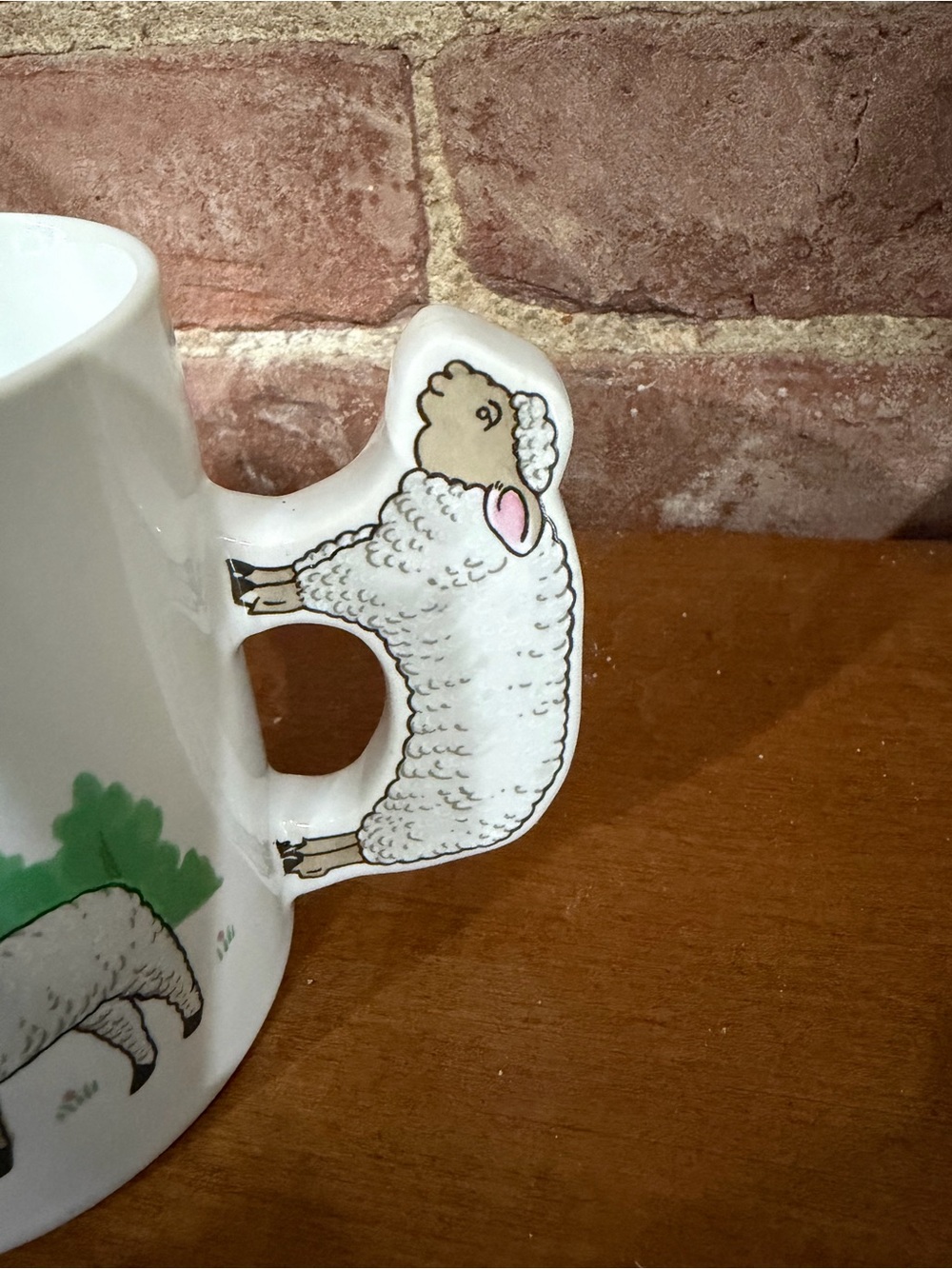 Vintage “rare” made in Japan sheep unique coffee/tea mug - Picture 3 of 5
